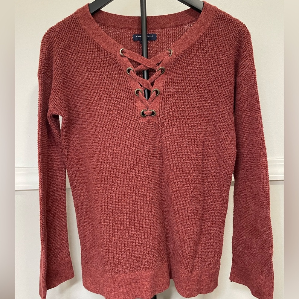 American Eagle Outfitters Red V-Neck Pullover Sweater Women's XS